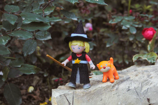 Halloween Little Friends Felt Craft